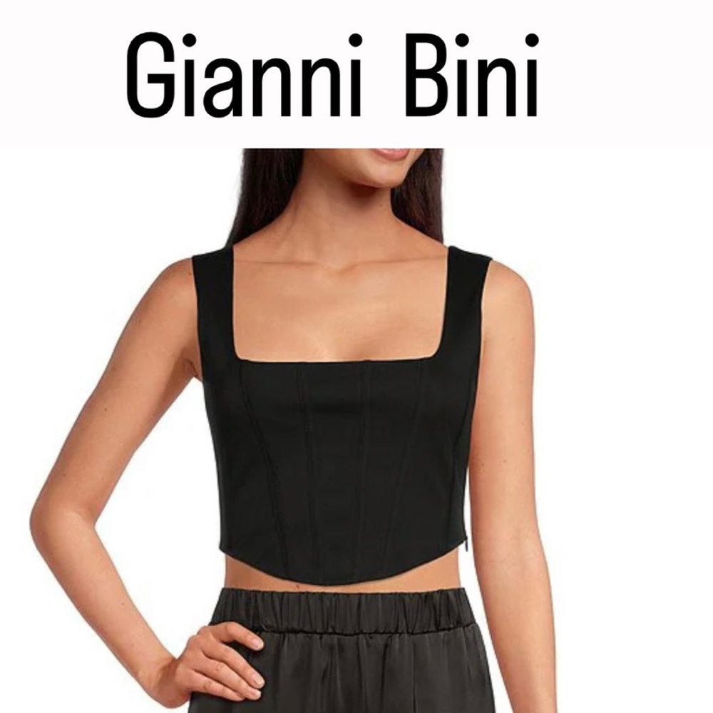 Gianni Bini
Cassandra Square Neck Sleeveless Corset Knit Top